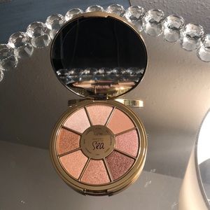 Tarte Sea Volume lll eye shadow pallet
